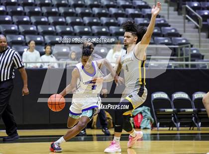 Thumbnail 3 in Crandall vs Dallas Christian (Kaufman Holiday Tournament) photogallery.