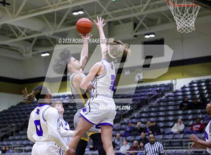 Thumbnail 2 in Crandall vs Dallas Christian (Kaufman Holiday Tournament) photogallery.