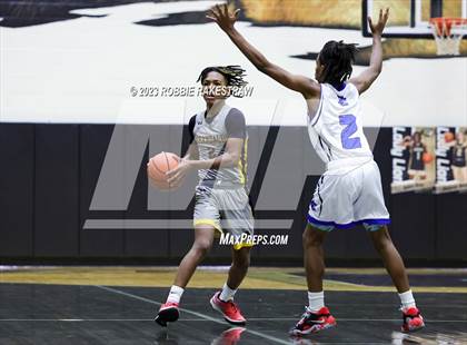 Thumbnail 1 in Crandall vs Dallas Christian (Kaufman Holiday Tournament) photogallery.