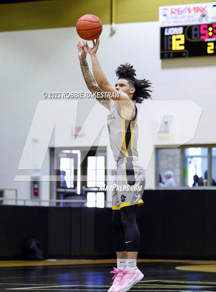 Thumbnail 1 in Crandall vs Dallas Christian (Kaufman Holiday Tournament) photogallery.