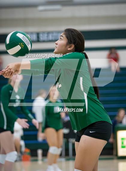 Thumbnail 1 in Harding Academy @ Episcopal photogallery.