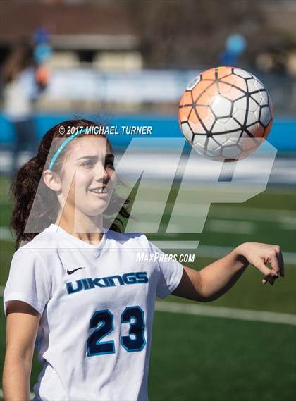 Thumbnail 3 in Pleasant Valley vs. Chico (CIF NS D1 Final) photogallery.
