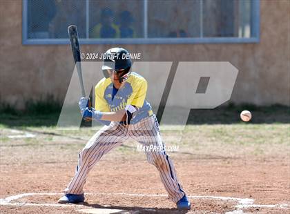 Thumbnail 3 in Questa @ Penasco photogallery.