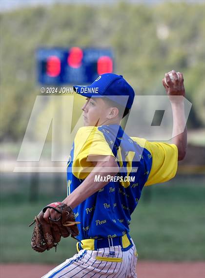 Thumbnail 3 in Questa @ Penasco photogallery.