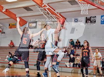 Thumbnail 2 in St. Francis vs. Inderkum (Roseville Elite Showcase) photogallery.