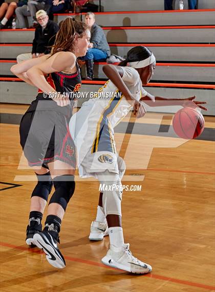 Thumbnail 3 in St. Francis vs. Inderkum (Roseville Elite Showcase) photogallery.
