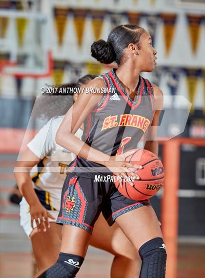 Thumbnail 3 in St. Francis vs. Inderkum (Roseville Elite Showcase) photogallery.