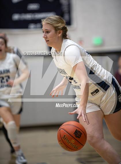 Thumbnail 2 in Campolindo v Marin Catholic (NCS Division 3 Quarterfinal) photogallery.