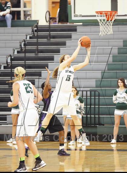 Thumbnail 2 in Bellevue East @ Lincoln Southwest photogallery.