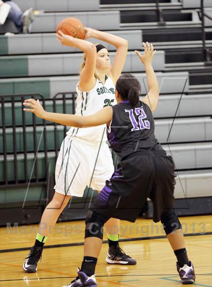 Thumbnail 3 in Bellevue East @ Lincoln Southwest photogallery.