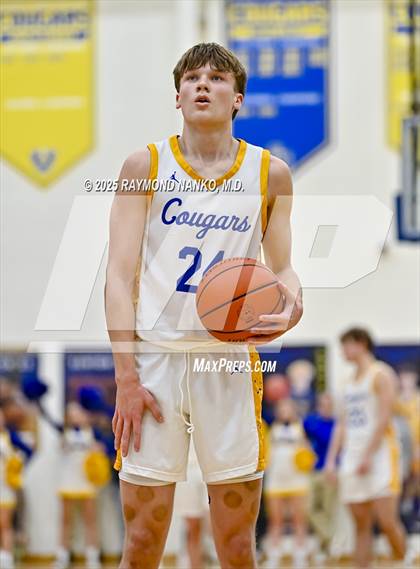 Thumbnail 3 in Indianapolis Shortridge @ Greenfield-Central photogallery.