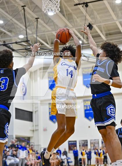 Thumbnail 3 in Indianapolis Shortridge @ Greenfield-Central photogallery.