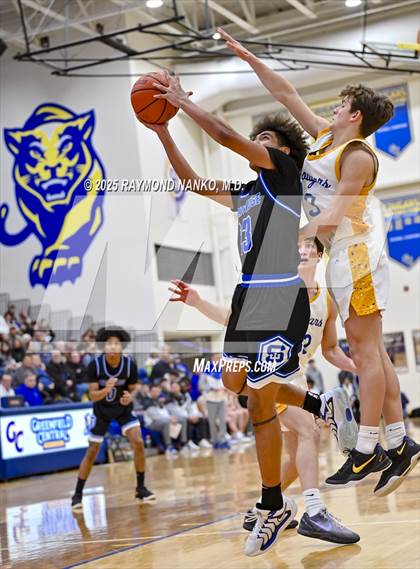 Thumbnail 2 in Indianapolis Shortridge @ Greenfield-Central photogallery.