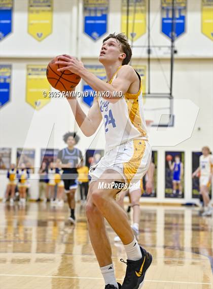 Thumbnail 2 in Indianapolis Shortridge @ Greenfield-Central photogallery.