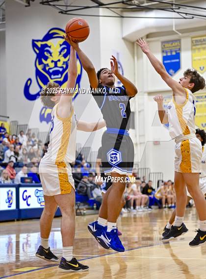 Thumbnail 2 in Indianapolis Shortridge @ Greenfield-Central photogallery.