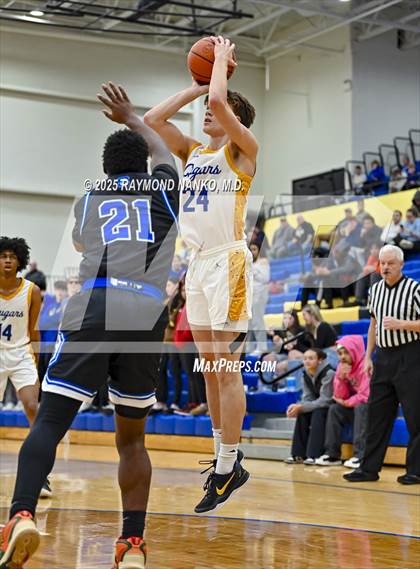Thumbnail 2 in Indianapolis Shortridge @ Greenfield-Central photogallery.