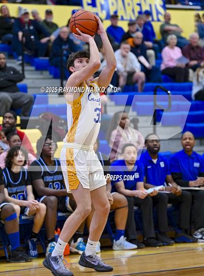 Thumbnail 1 in Indianapolis Shortridge @ Greenfield-Central photogallery.