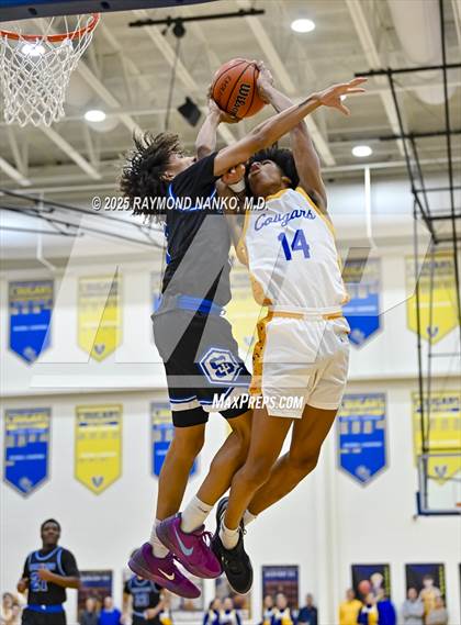 Thumbnail 1 in Indianapolis Shortridge @ Greenfield-Central photogallery.