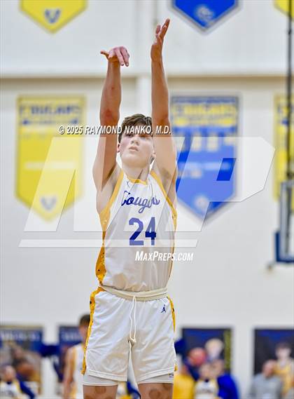 Thumbnail 2 in Indianapolis Shortridge @ Greenfield-Central photogallery.