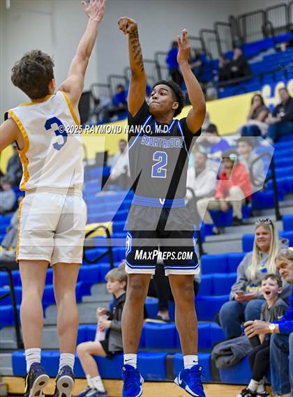 Thumbnail 3 in Indianapolis Shortridge @ Greenfield-Central photogallery.