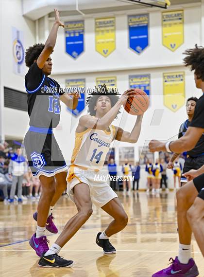 Thumbnail 3 in Indianapolis Shortridge @ Greenfield-Central photogallery.