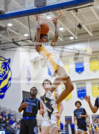 Thumbnail 1 in Indianapolis Shortridge @ Greenfield-Central photogallery.