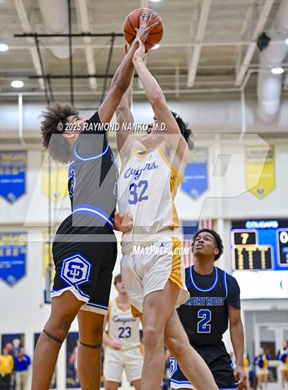 Thumbnail 1 in Indianapolis Shortridge @ Greenfield-Central photogallery.
