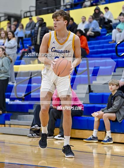 Thumbnail 2 in Indianapolis Shortridge @ Greenfield-Central photogallery.