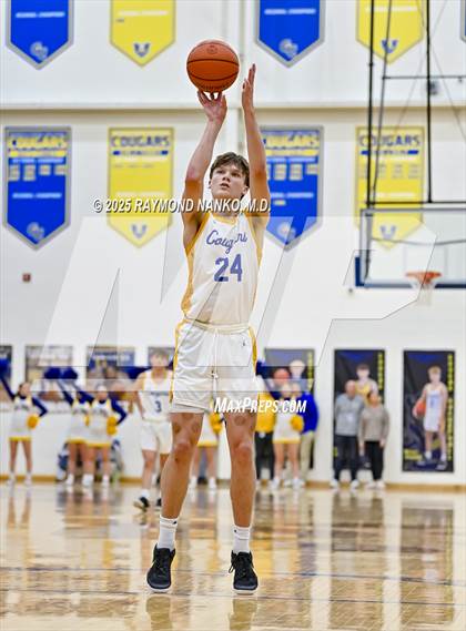 Thumbnail 1 in Indianapolis Shortridge @ Greenfield-Central photogallery.