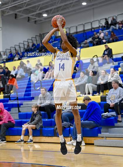Thumbnail 2 in Indianapolis Shortridge @ Greenfield-Central photogallery.
