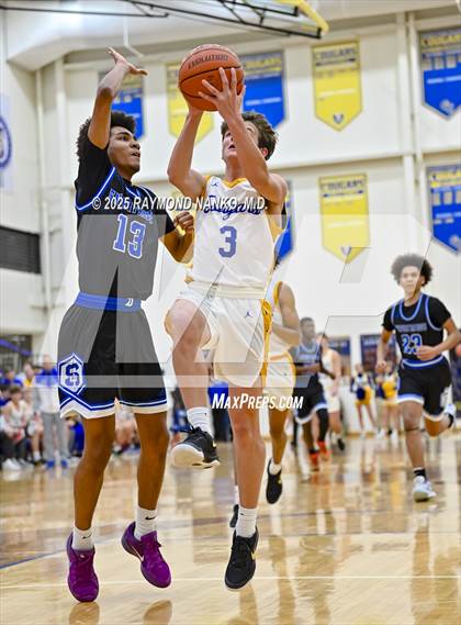 Thumbnail 2 in Indianapolis Shortridge @ Greenfield-Central photogallery.