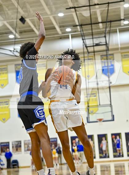 Thumbnail 1 in Indianapolis Shortridge @ Greenfield-Central photogallery.
