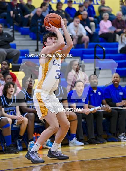 Thumbnail 3 in Indianapolis Shortridge @ Greenfield-Central photogallery.