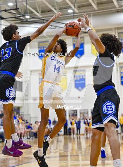 Thumbnail 3 in Indianapolis Shortridge @ Greenfield-Central photogallery.