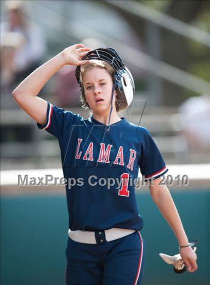 Thumbnail 1 in Lamar @ Episcopal photogallery.