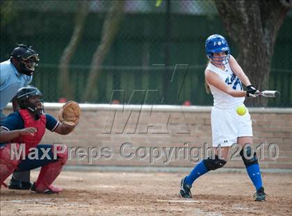 Thumbnail 2 in Lamar @ Episcopal photogallery.