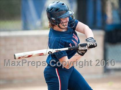Thumbnail 1 in Lamar @ Episcopal photogallery.