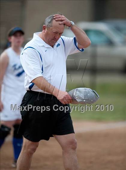 Thumbnail 2 in Lamar @ Episcopal photogallery.