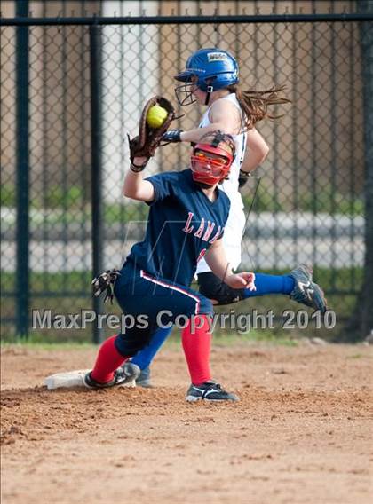 Thumbnail 1 in Lamar @ Episcopal photogallery.