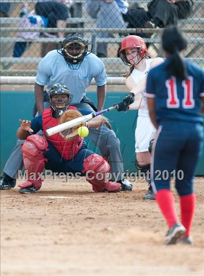 Thumbnail 3 in Lamar @ Episcopal photogallery.
