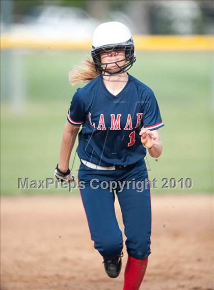 Thumbnail 2 in Lamar @ Episcopal photogallery.