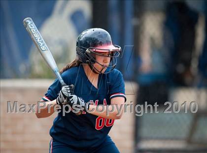 Thumbnail 1 in Lamar @ Episcopal photogallery.
