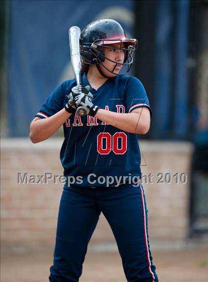 Thumbnail 1 in Lamar @ Episcopal photogallery.