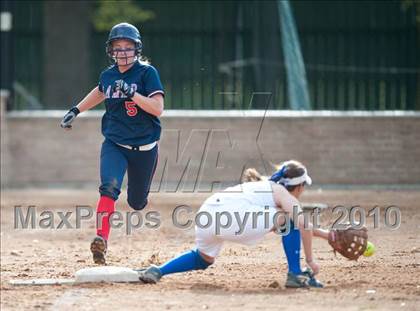 Thumbnail 3 in Lamar @ Episcopal photogallery.