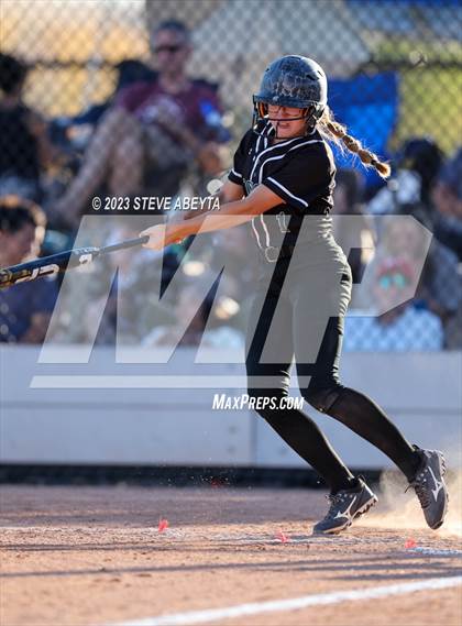 Thumbnail 3 in Fossil Ridge vs. Cherokee Trail (CHSAA 5A Second Round) photogallery.