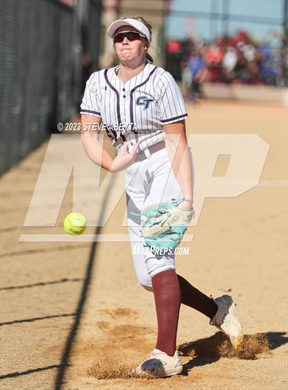 Thumbnail 2 in Fossil Ridge vs. Cherokee Trail (CHSAA 5A Second Round) photogallery.