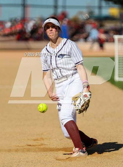Thumbnail 2 in Fossil Ridge vs. Cherokee Trail (CHSAA 5A Second Round) photogallery.