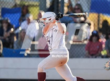 Thumbnail 1 in Fossil Ridge vs. Cherokee Trail (CHSAA 5A Second Round) photogallery.