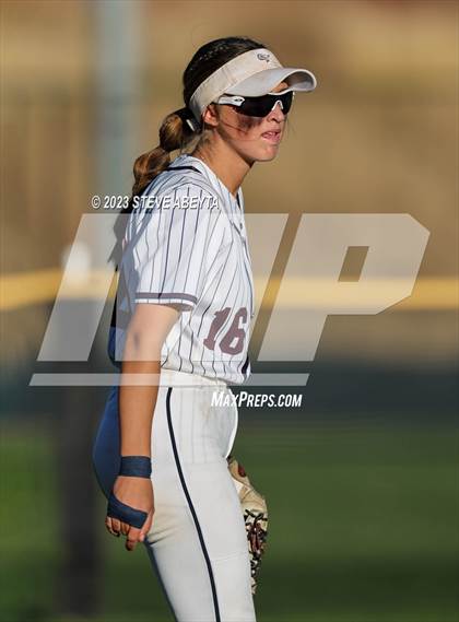 Thumbnail 2 in Fossil Ridge vs. Cherokee Trail (CHSAA 5A Second Round) photogallery.