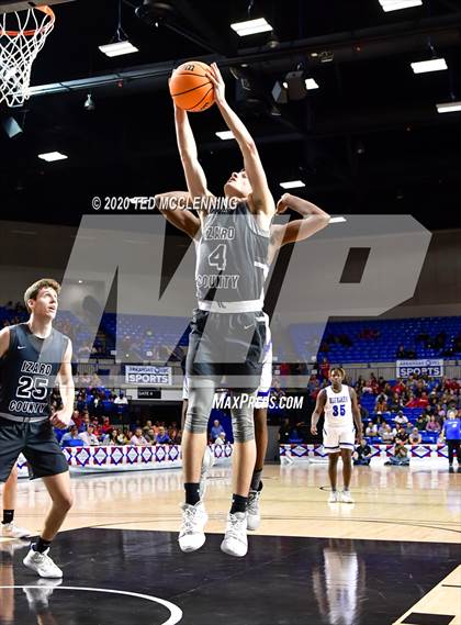 Thumbnail 3 in Nevada vs. Izard County (AAA 1A State Final) photogallery.